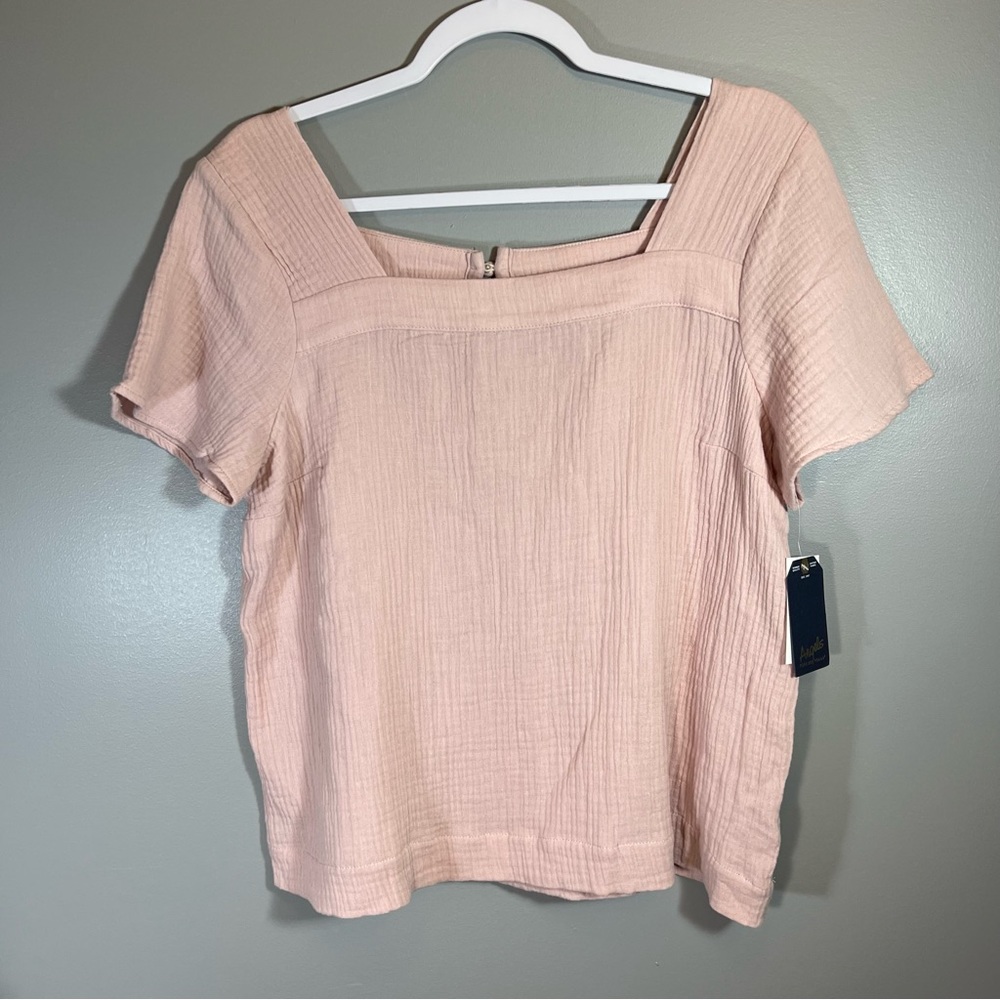 NWT Medium Light Pink Angels Forever Young Blouse